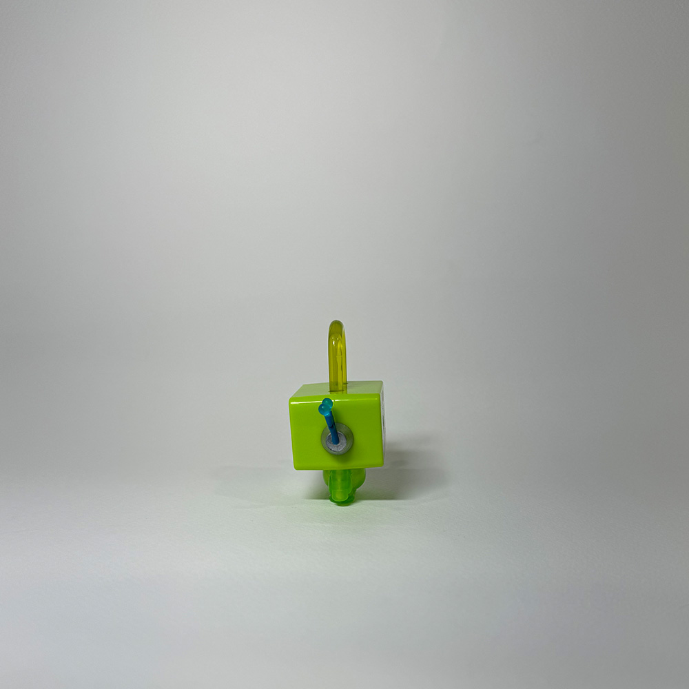 This is a side profile of the object to be able to see a different agle of the forms coming outside its ear.